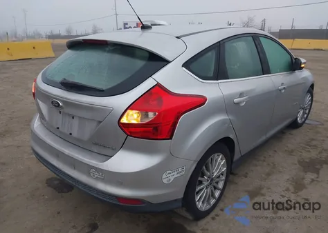 2013 Ford Focus Electric z USA, uszkodzony, nr VIN 1FADP3R41DL277657